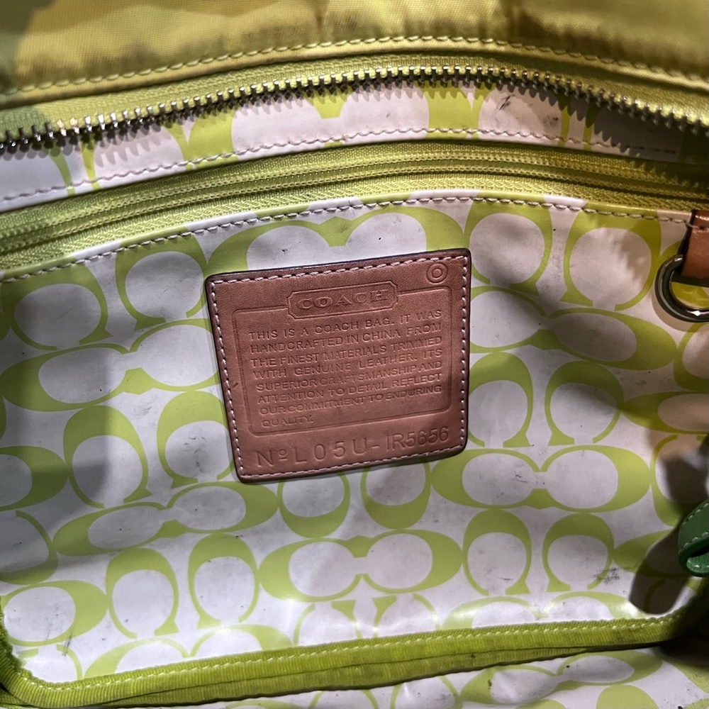Coach Vintage Y2K Hampton Weekend Lime Green Chartreuse Nylon Shoulder Handbag - Picture 9 of 10